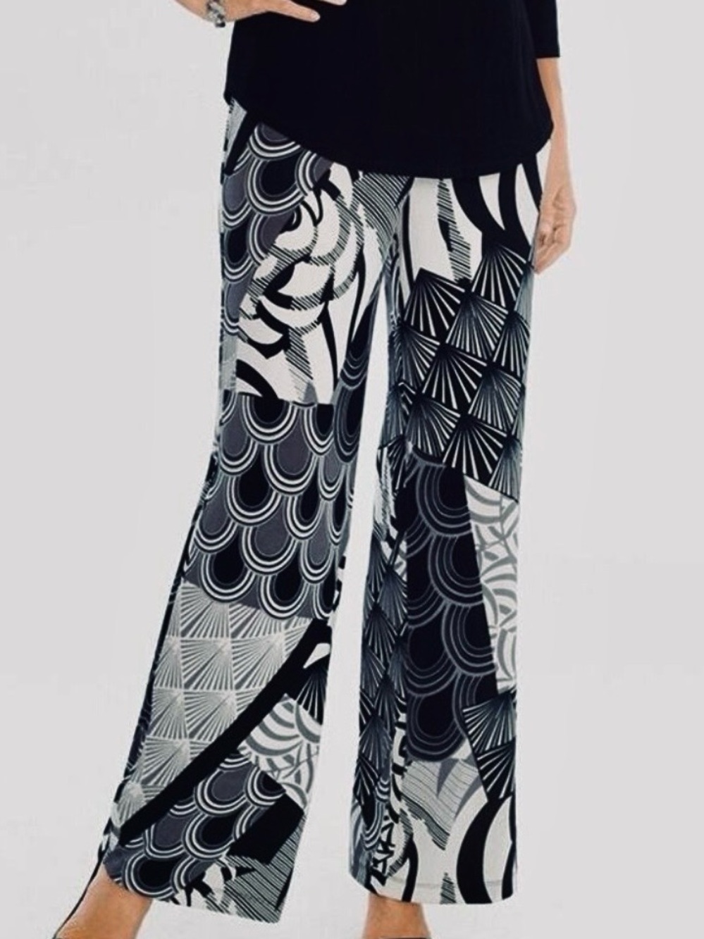 CHICOS Travelers Black & White Geometric Wide-Leg Palazzo Pants